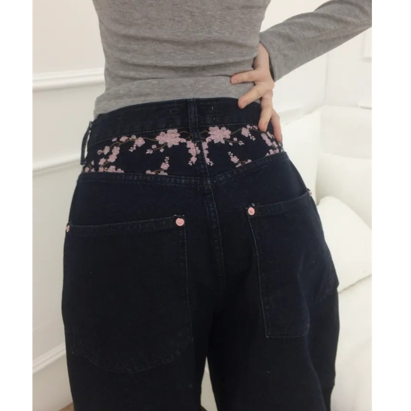 Celana Jeans Sakura Embroidery - Embroidery Jeans Sakura ulasan dan harga