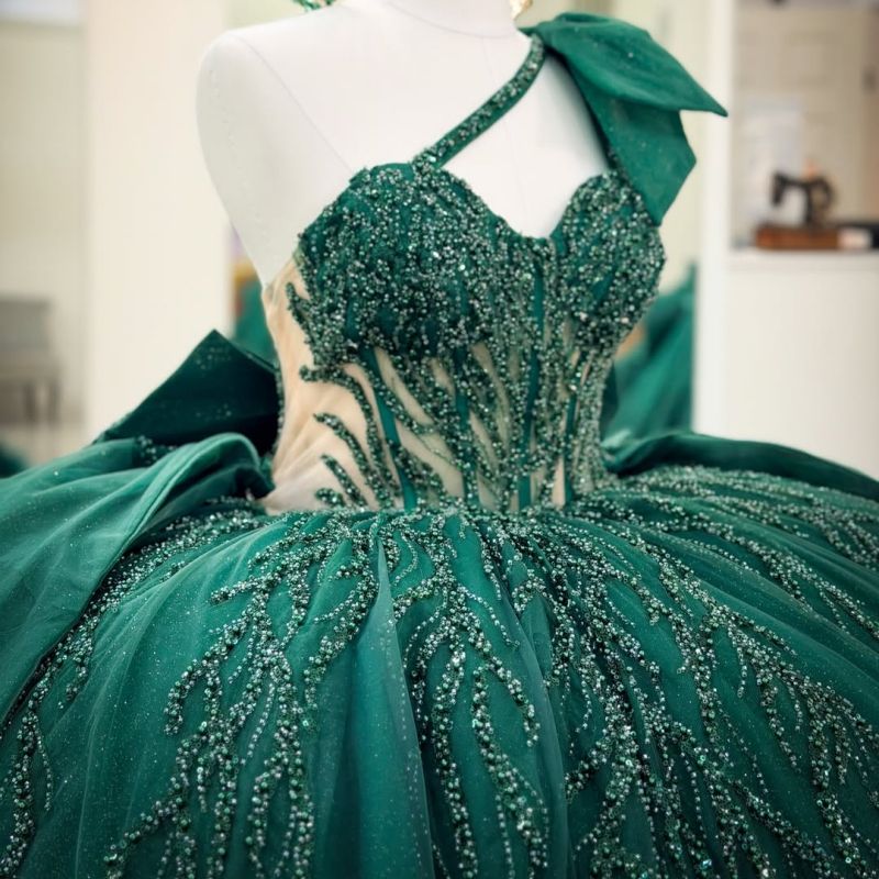 Gaun Quinceanera Hijau Meksiko - Embroidery Glass Beads ulasan dan harga