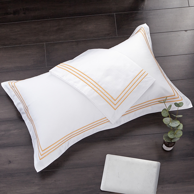 2 Buah/Set Sarung Bantal Hotel - Embroidery In Egypt ulasan dan harga