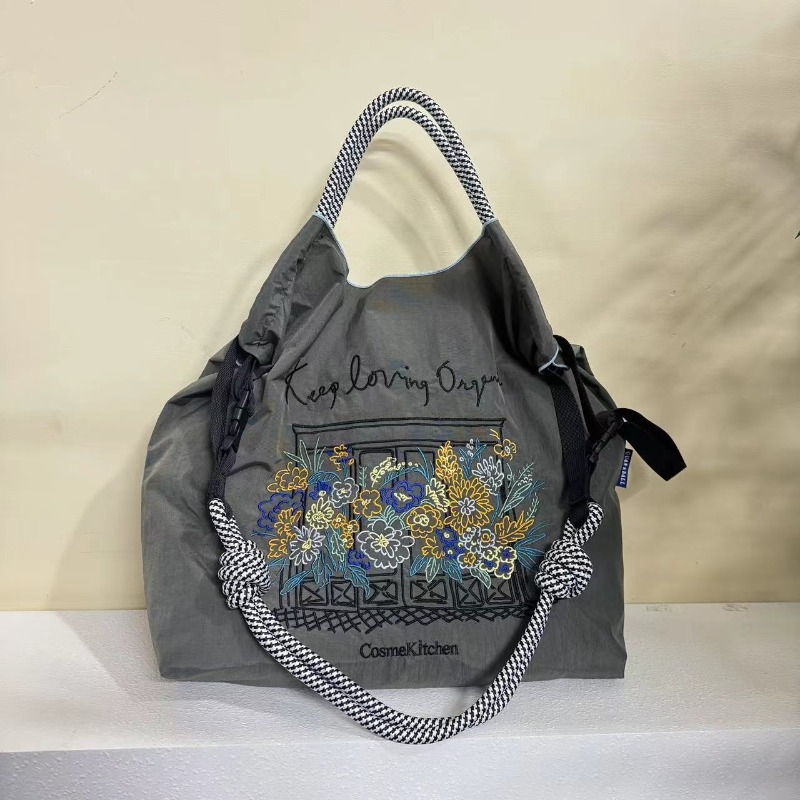Tas Selempang Nilon Kapasitas  - Embroidery Net Dress ulasan dan harga